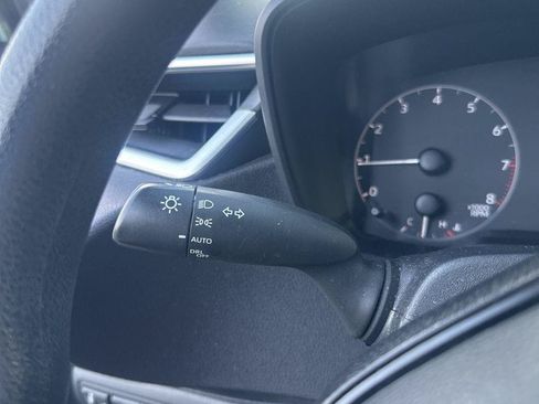 Used 2024 Toyota Corolla LE FWD image 9