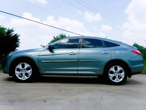 Used 2011 Honda Crosstour EX-L image 11