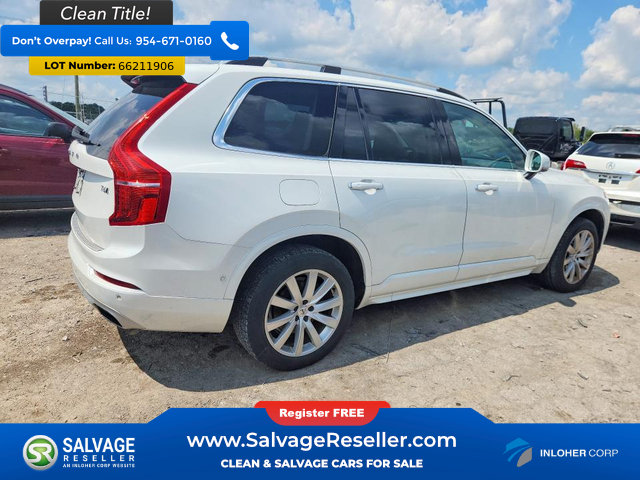 Used 2016 Volvo XC90 T6 Momentum w/ Momentum Plus Package AWD/4WD image 4