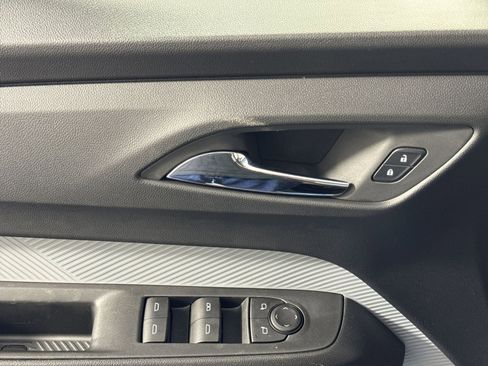 New 2027 Chevrolet Bolt LT w/ Comfort Package image 15