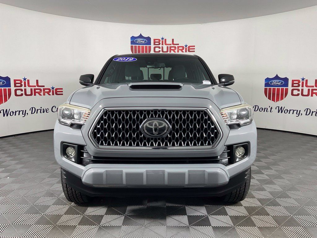 Used 2019 Toyota Tacoma TRD Sport RWD image 8