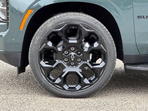 New 2026 Chevrolet Suburban RST AWD/4WD image 27