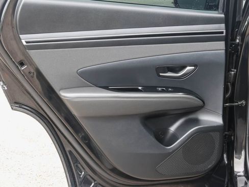 Used 2022 Hyundai Tucson Limited FWD image 7