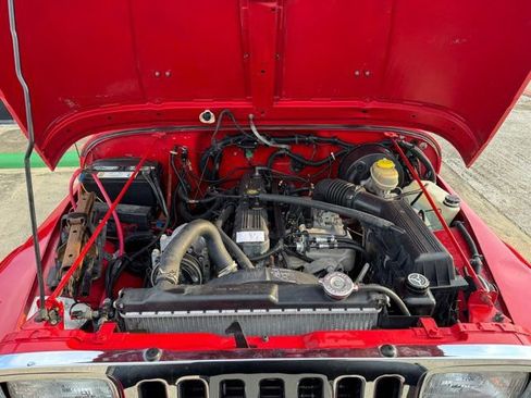 Used 1995 Jeep Wrangler SE image 31
