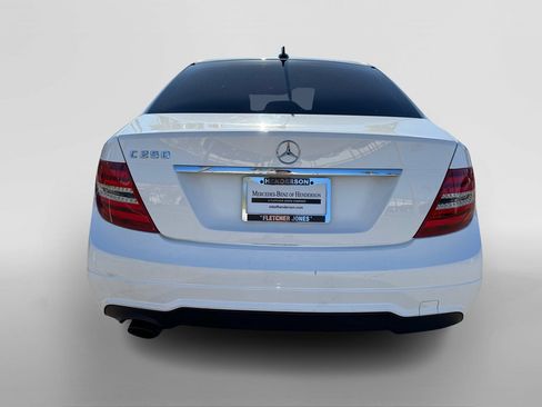 Used 2013 Mercedes-Benz C 250 Luxury image 4