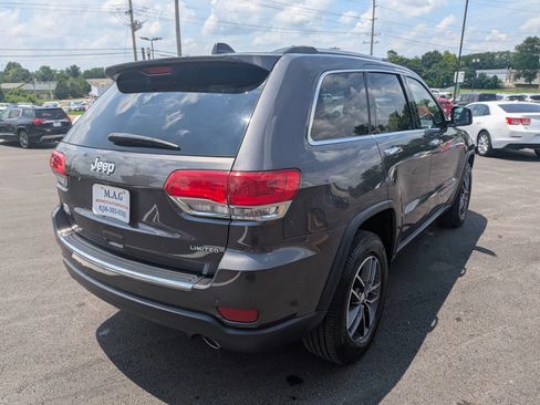 Used 2018 Jeep Grand Cherokee Limited AWD/4WD image 6
