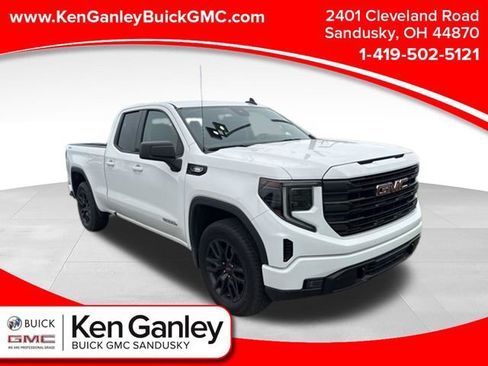 Used 2025 GMC Sierra 1500 Elevation AWD/4WD image 1