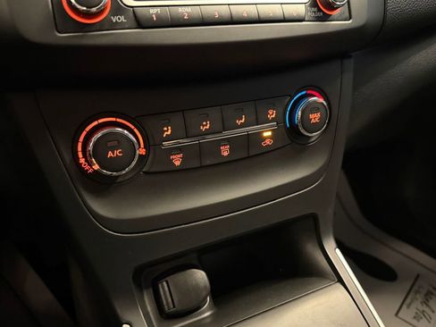 Used 2018 Nissan Sentra S FWD image 15