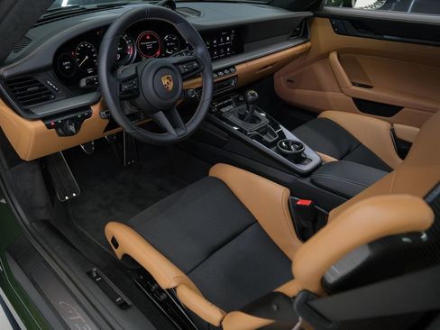Used 2022 Porsche 911 GT3 RWD image 37