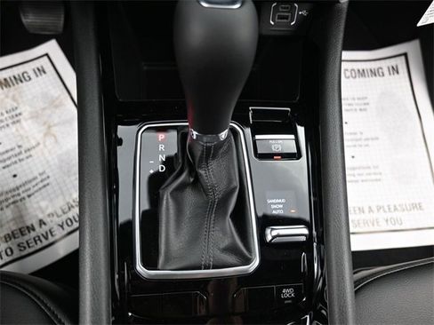 New 2026 Jeep Compass Latitude image 22