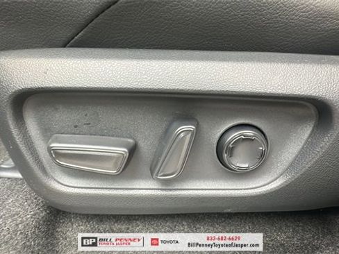 New 2025 Toyota 4Runner TRD Off-Road Premium image 15