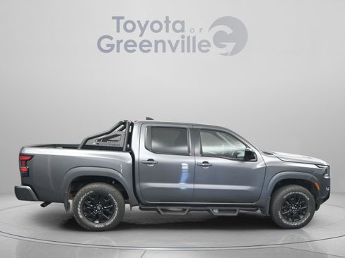 Used 2023 Nissan Frontier SV w/ Midnight Edition Package AWD/4WD image 17