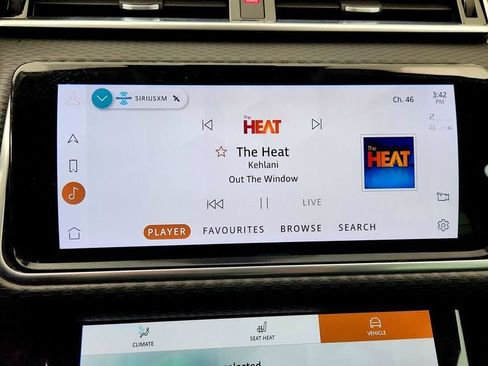 Used 2021 Land Rover Range Rover Velar S image 19