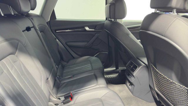 Used 2018 Audi Q5 2.0T Premium AWD/4WD image 15