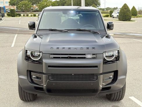 New 2026 Land Rover Defender 110 S AWD/4WD image 8