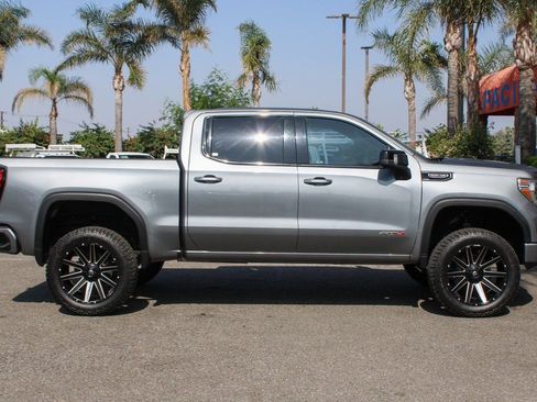 Used 2019 GMC Sierra 1500 AT4 w/ AT4 Premium Package image 11