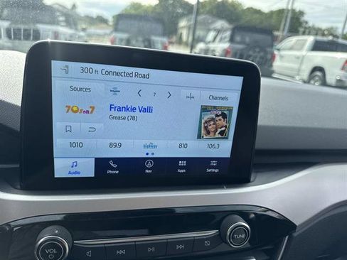 Used 2022 Ford Escape SE w/ Convenience Package image 39