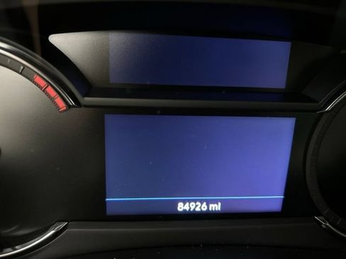 Used 2019 Cadillac XT4 Luxury w/ Cold Weather Package AWD/4WD image 28