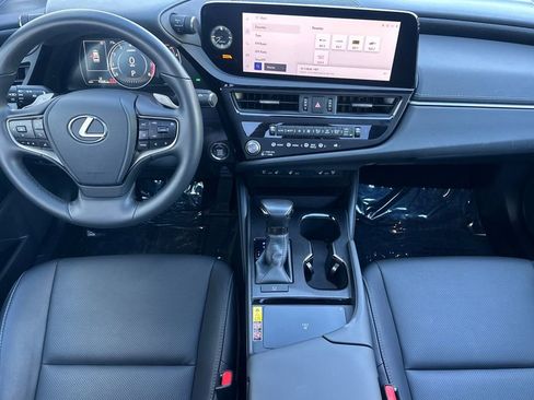Certified 2025 Lexus ES 350 350 w/ Premium Package image 13