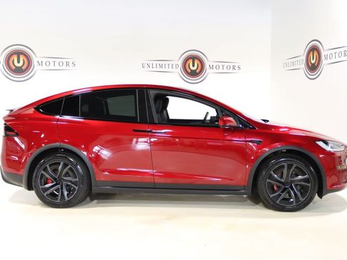 Used 2026 Tesla Model X Plaid AWD/4WD image 5