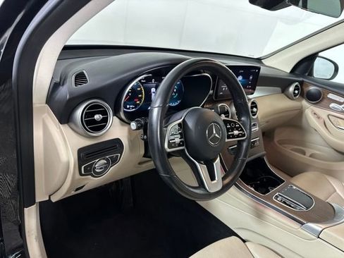 Used 2022 Mercedes-Benz GLC 300 4MATIC image 13