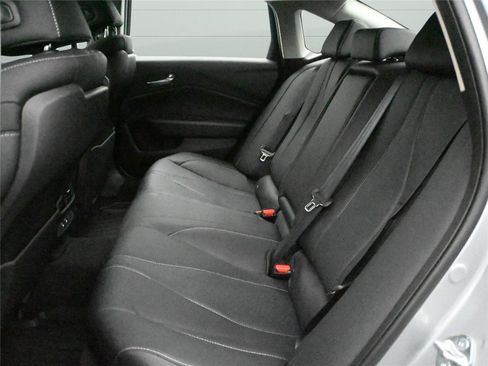 Certified 2025 Acura TLX w/Tech image 12