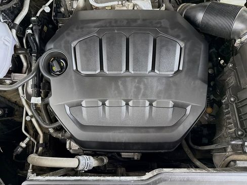 Used 2024 Volkswagen Atlas Cross Sport SEL R-Line image 32