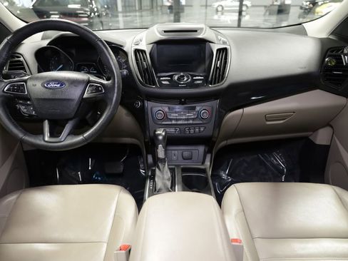 Used 2018 Ford Escape Titanium w/ Ford Safe & Smart Package image 21