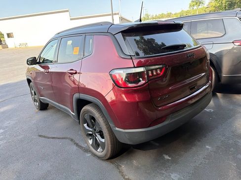 Used 2021 Jeep Compass Latitude AWD/4WD image 5