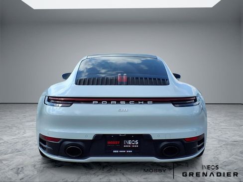 Used 2020 Porsche 911 Carrera image 6