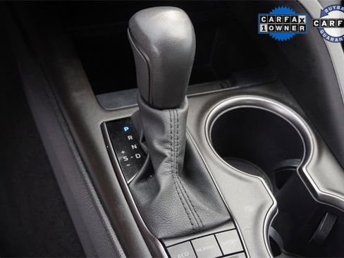 Used 2024 Toyota Camry SE image 24