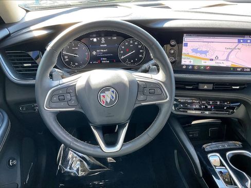 Used 2021 Buick Envision Essence w/ Technology Package I image 5