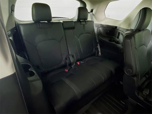 Used 2024 Honda Pilot EX-L image 27