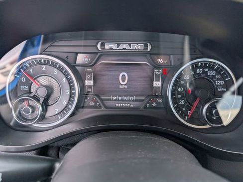 Used 2021 RAM 1500 Laramie AWD/4WD image 10