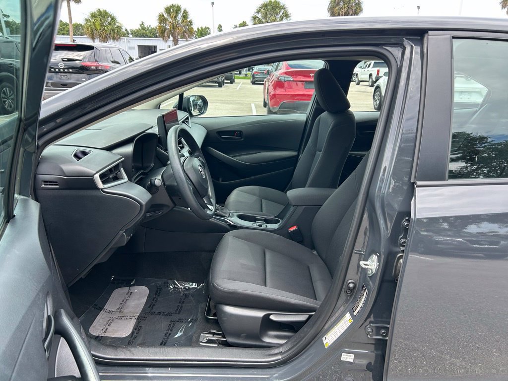 Used 2024 Toyota Corolla LE FWD image 16