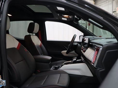 Used 2024 GMC Canyon AT4X AWD/4WD image 29