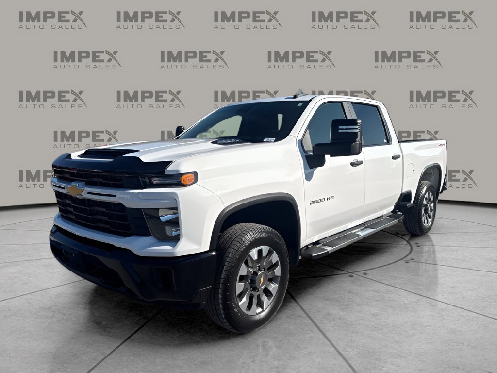 Used 2024 Chevrolet Silverado 2500 Custom w/ Snow Plow Prep/Camper Package AWD/4WD image 1