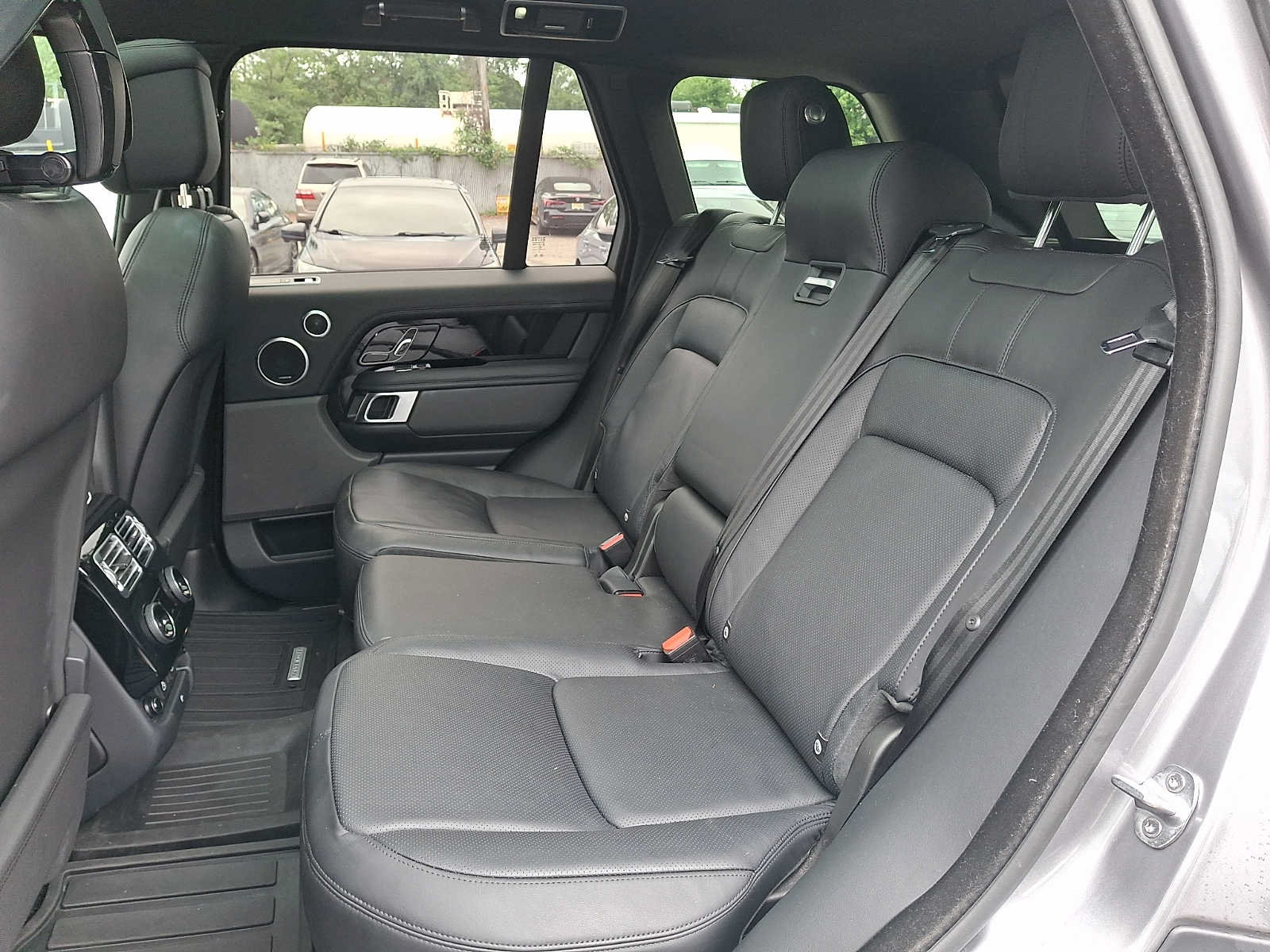 Used 2022 Land Rover Range Rover Westminster Edition AWD/4WD image 8