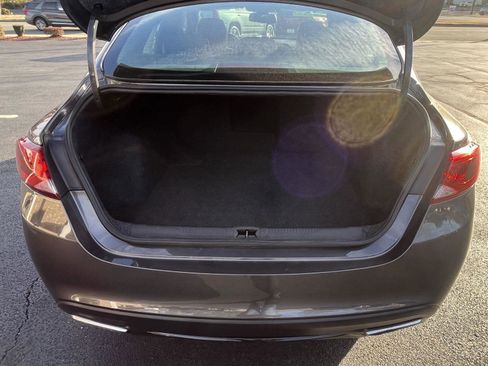 Used 2016 Chrysler 200 S w/ Comfort Group image 26