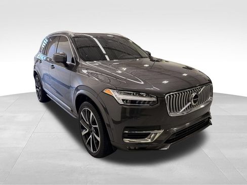 Used 2023 Volvo XC90 B6 Plus w/ Protection Package Premier AWD/4WD image 7