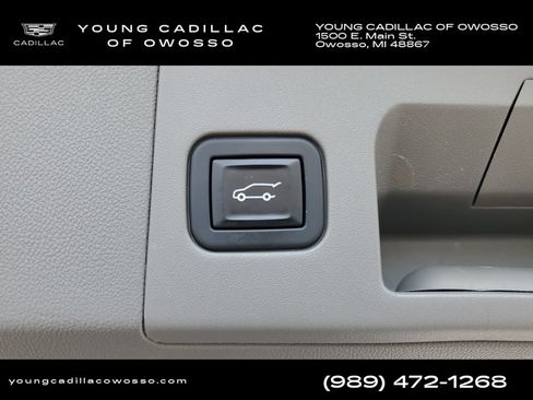 Used 2022 Cadillac XT5 Premium Luxury w/ LPO, ONYX Package AWD/4WD image 32