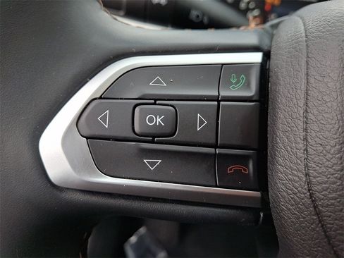 Used 2022 Jeep Compass Limited w/ Sun and Sound Group image 20