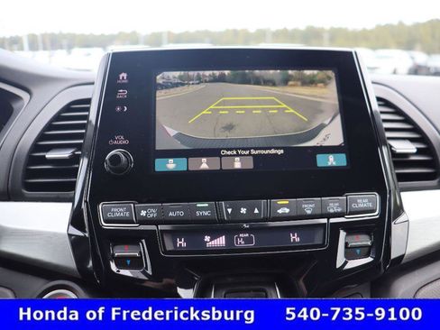 Used 2022 Honda Odyssey EX image 16