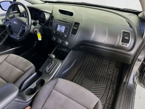 Used 2016 Kia Forte EX FWD image 30