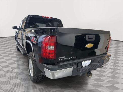 Used 2013 Chevrolet Silverado 2500 LT w/ Z71 Appearance Package AWD/4WD image 9