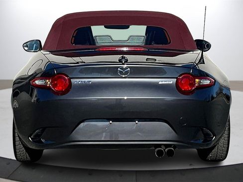 Used 2018 MAZDA MX-5 Miata Grand Touring image 7