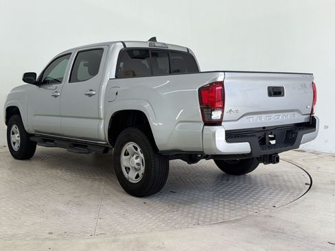 Used 2023 Toyota Tacoma SR AWD/4WD image 3