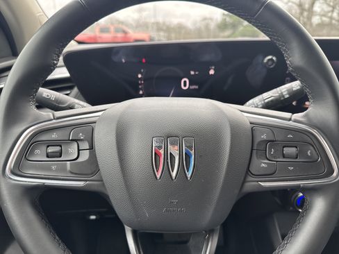 Used 2024 Buick Encore GX Sport Touring image 10