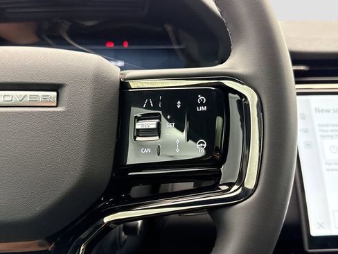 Certified 2025 Land Rover Range Rover Evoque S image 12