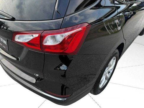 Used 2020 Chevrolet Equinox LT FWD image 13